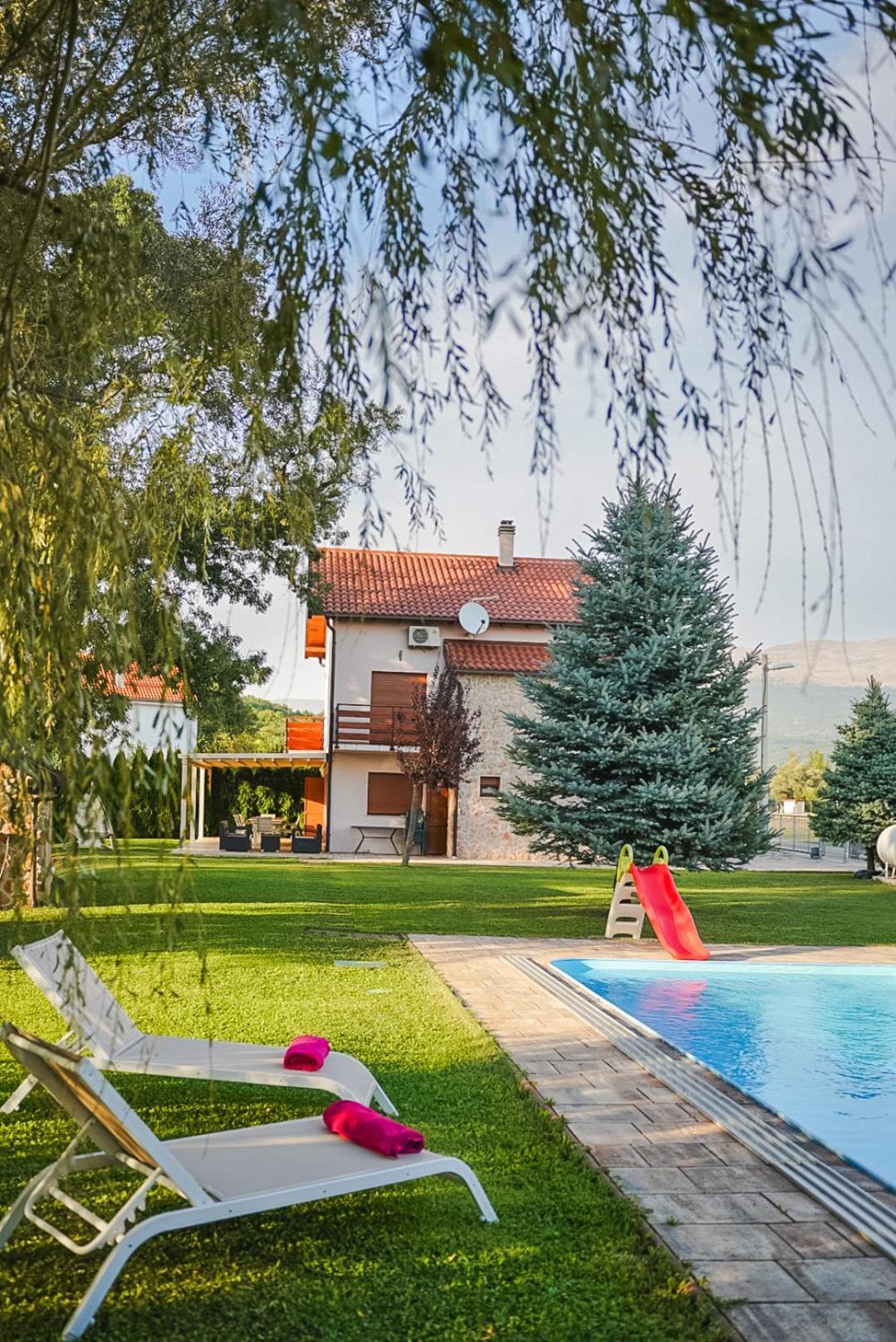 Villa Leko Dream House Cetina Exterior foto
